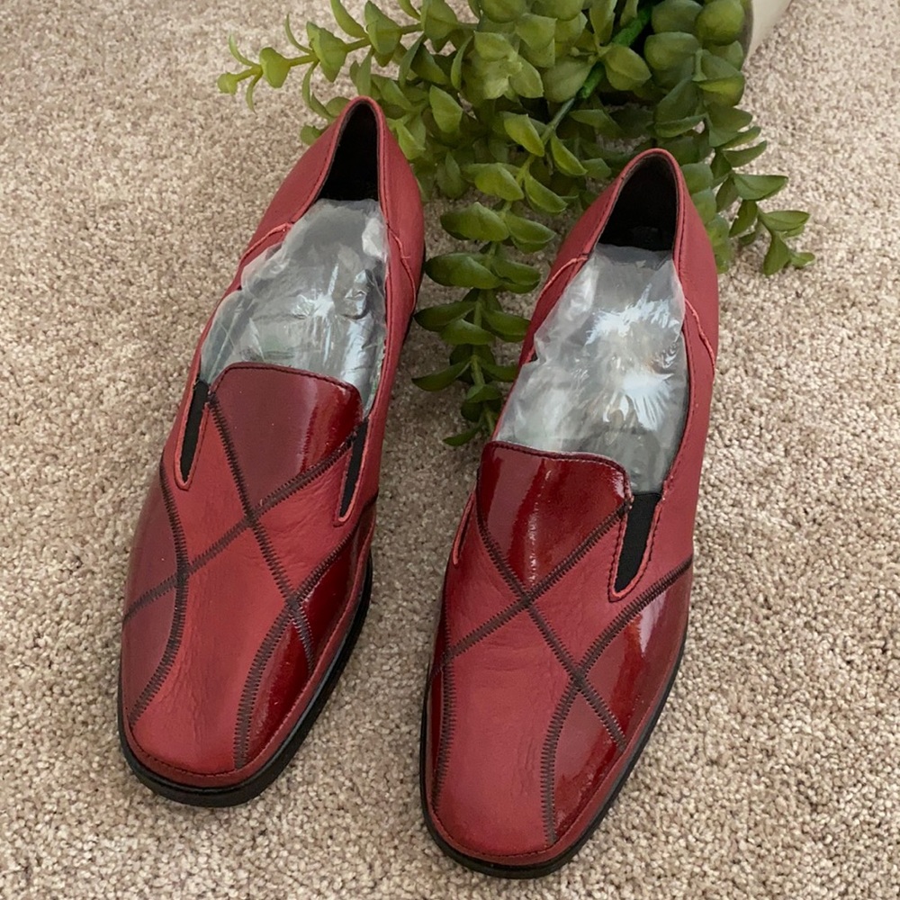*NEW* European Vainer Comfort Shoe